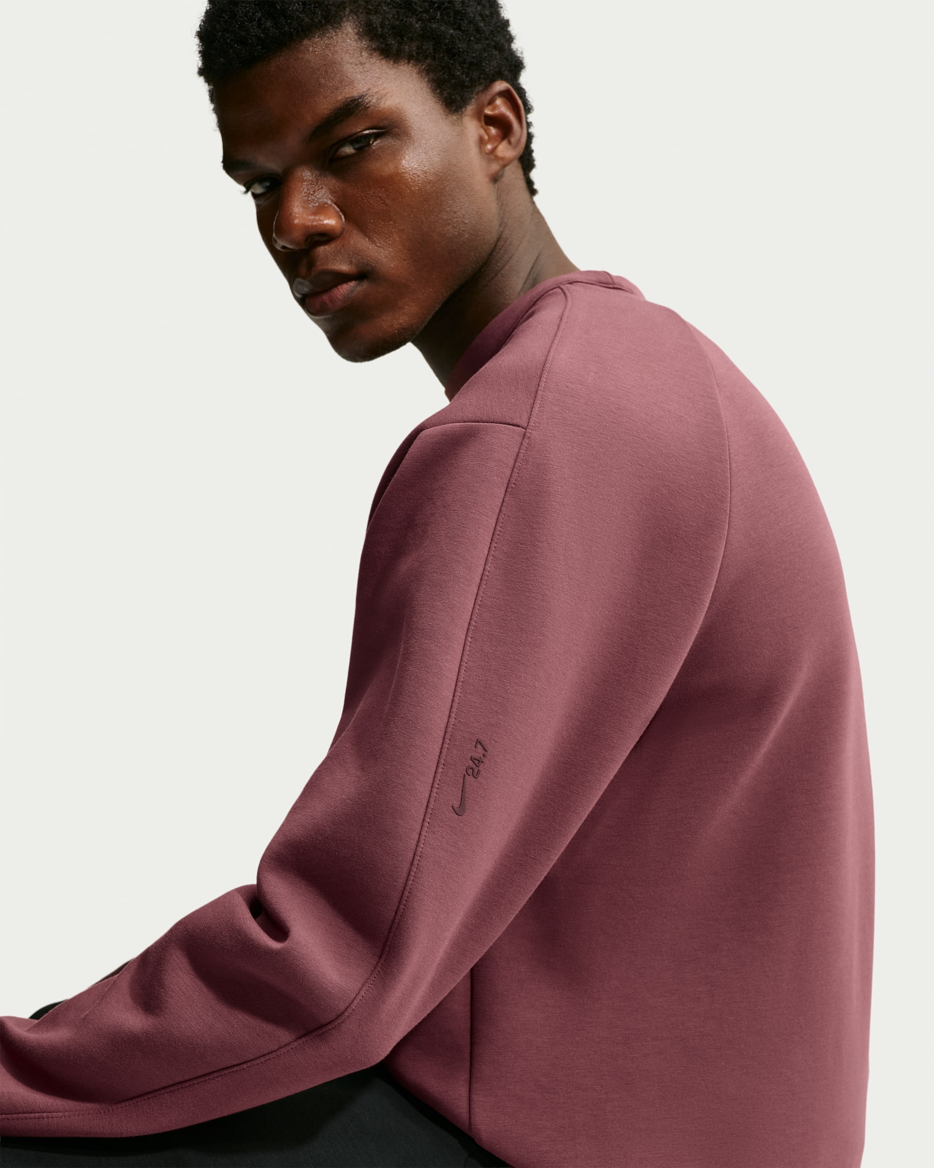 Nike 24.7 ImpossiblySoft Men's Dri-FIT Crew. Nike LU